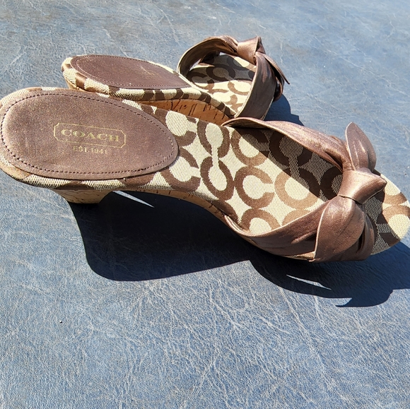 COACH Bronze Bow-Knot Sandals - Picture 7 of 8